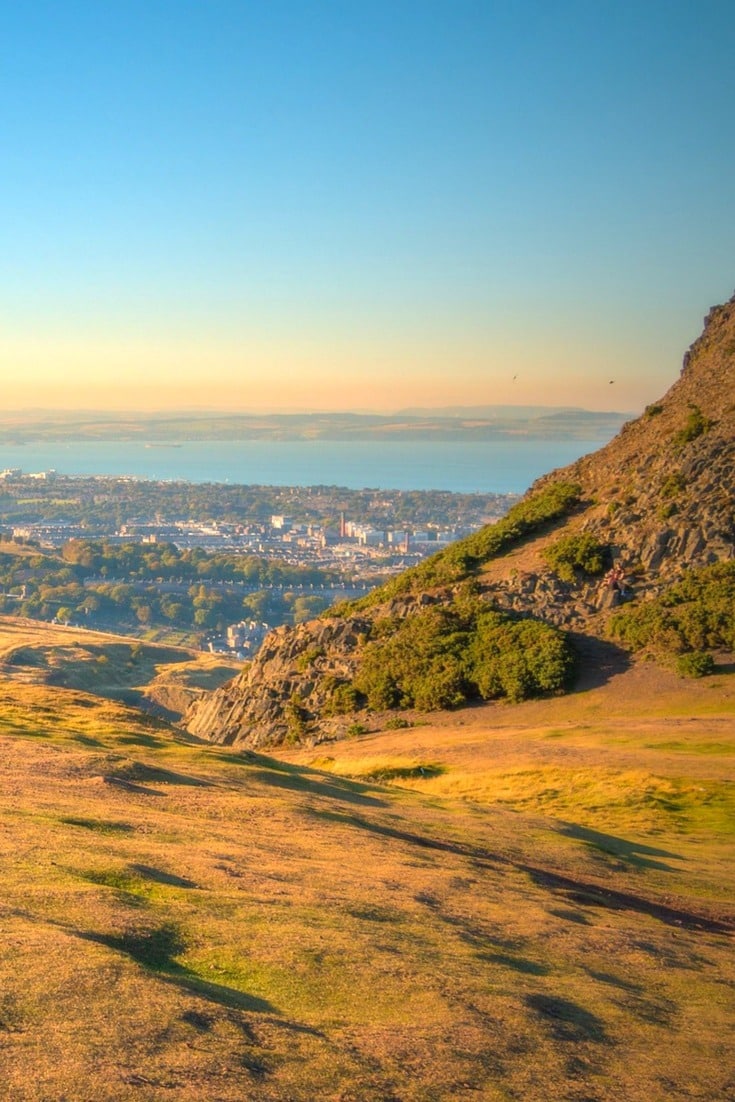11 adventures in the United Kingdom you simply shouldn't miss. Travel tips to make the most out of your time in the UK. Click to read the full guide.