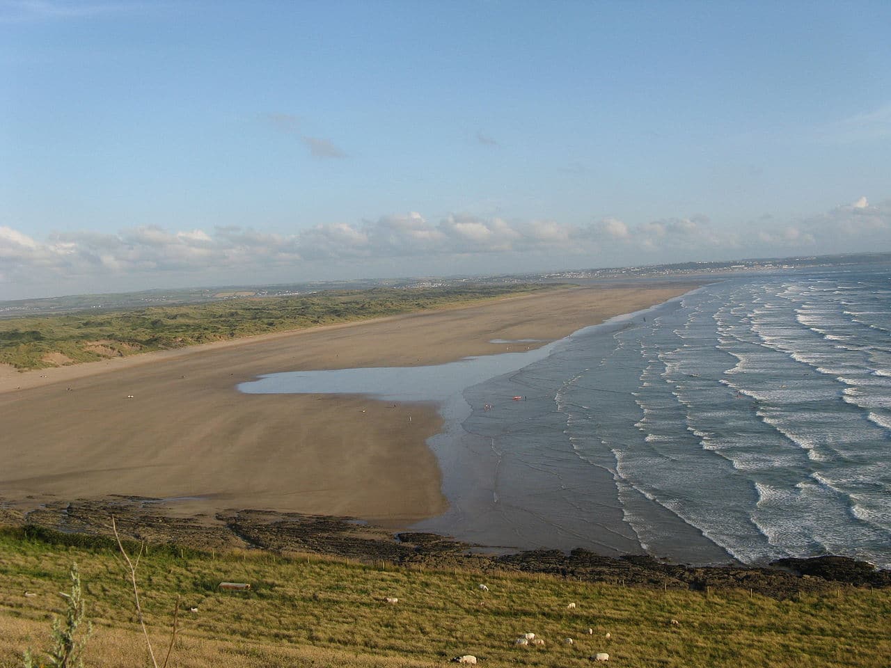 Saunton Sands is a beautiful sandy beach in Devon - Wikimedia Commons