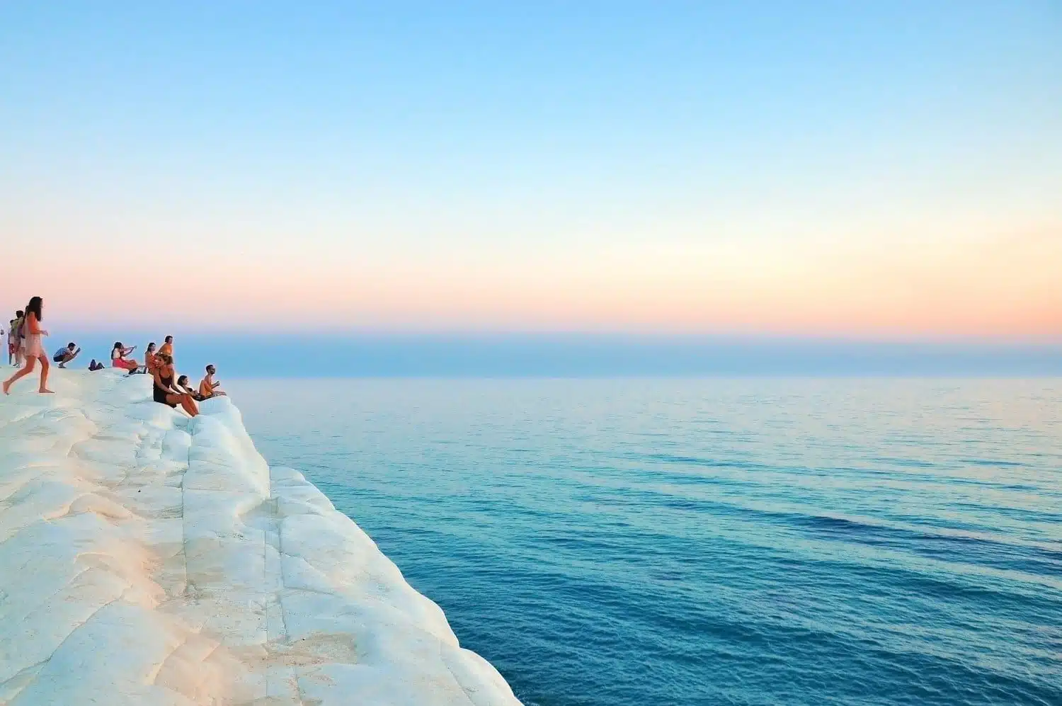 Plan your visit to Sicily. Read now.