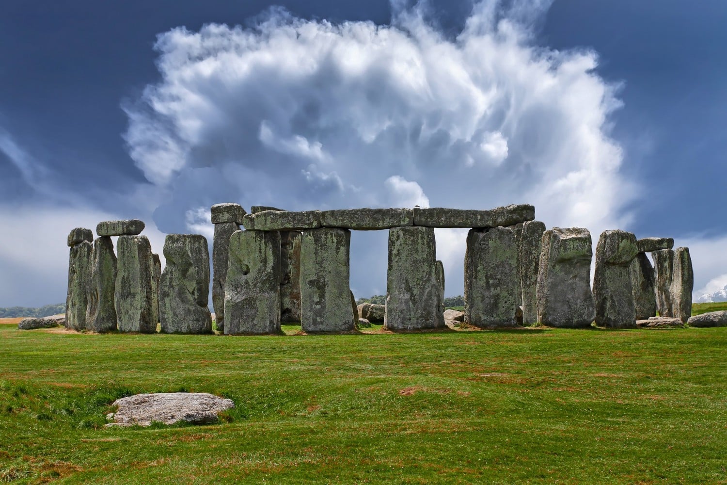 Stonehenge - British Bucket List Ideas