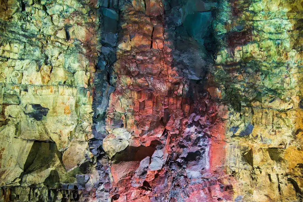 Thrihnukagigur Volcano - Ever fancied descending into a volcanic crater? Now's your chance