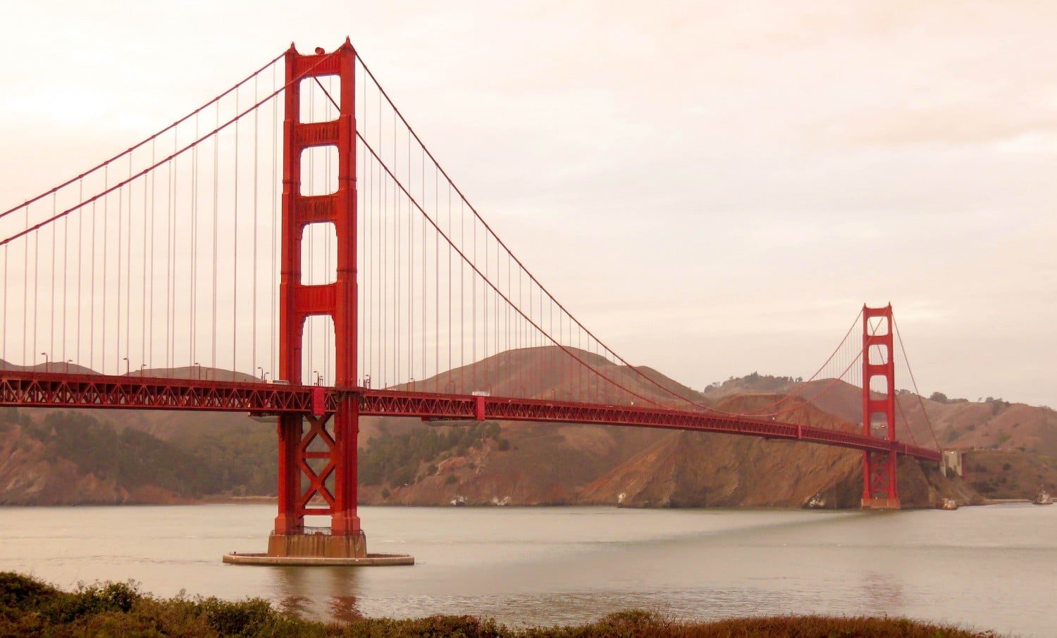 Golden Gate Bridge. West Coast USA Road Trip Guide. Everything you need to know to plan your Highway 1 road trip. Read now.-15