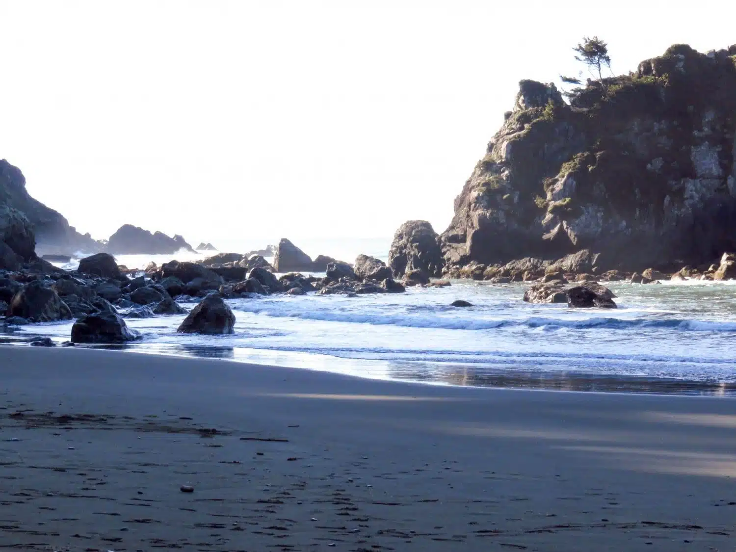 Hidden Beach. West Coast USA Road Trip Guide. Everything you need to know to plan your Highway 1 road trip. Read now.-22