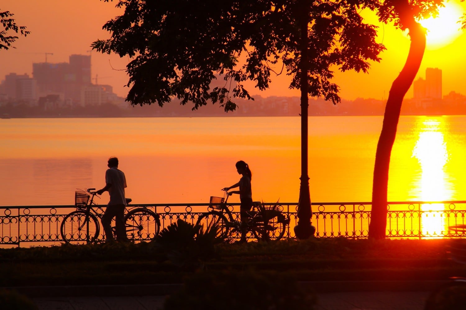 Explore Hanoi Through These 13 Unmissable Experiences