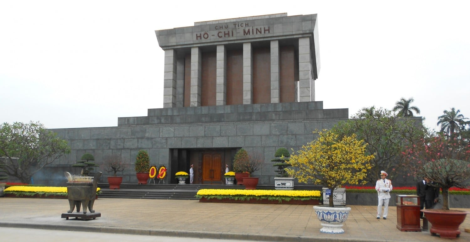 Ho Chi Minh Mausoleum. Things to do in Hanoi