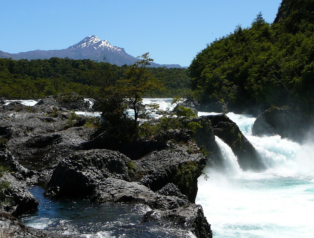 Saltos do Petrohue Waterfalls, Chile