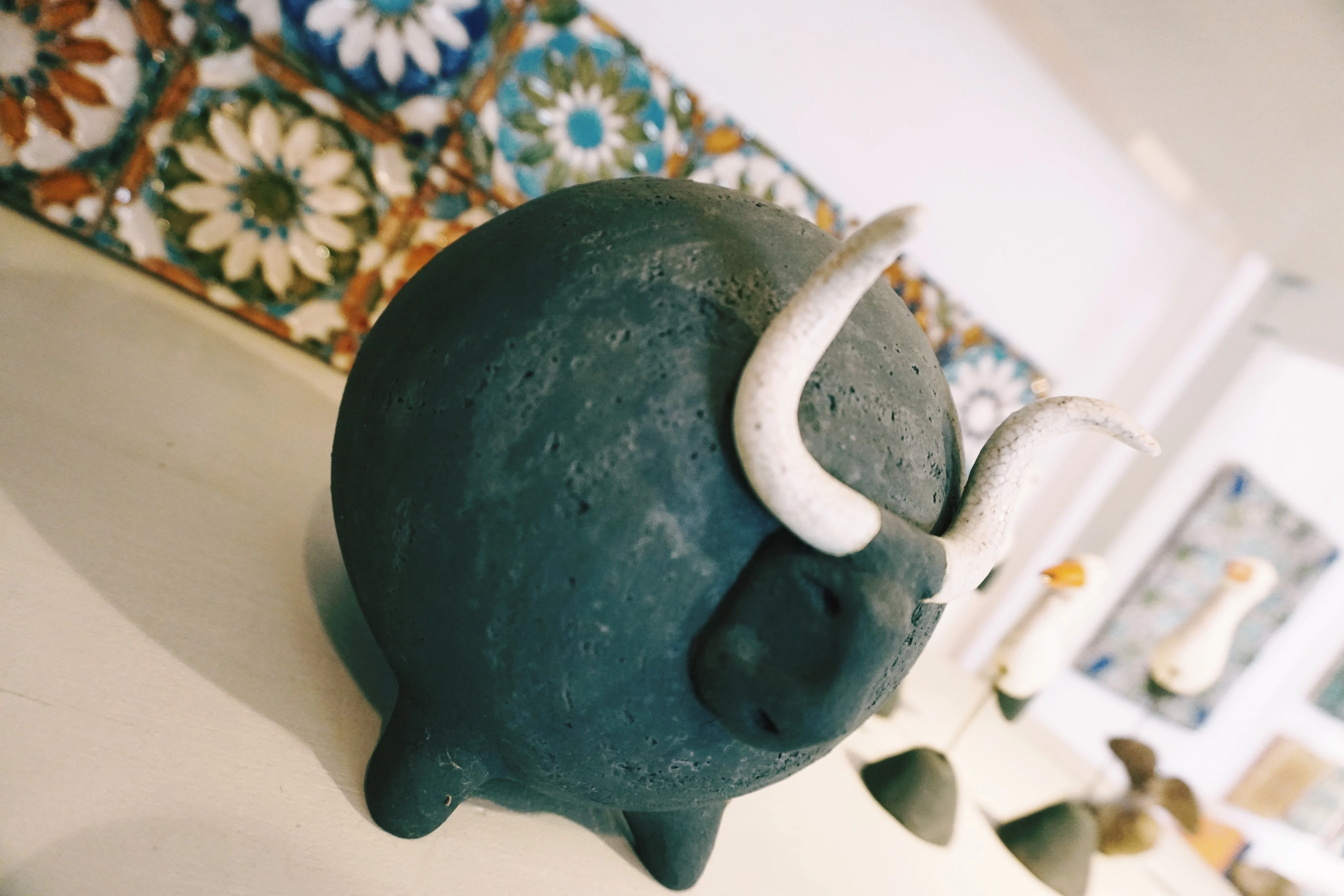 Gorgeous ceramics in the Alentejo, learning about making pottery in Portugal