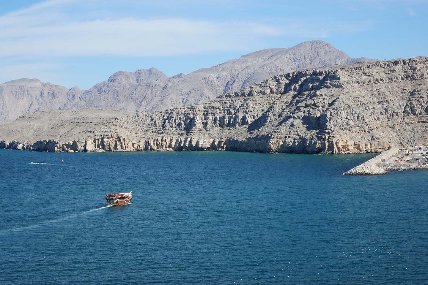 Boat trip to Oman from Dubai