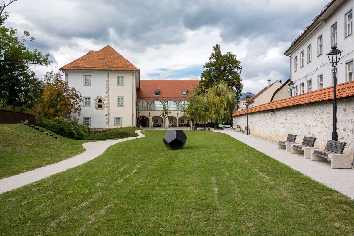 Khislstein Castle