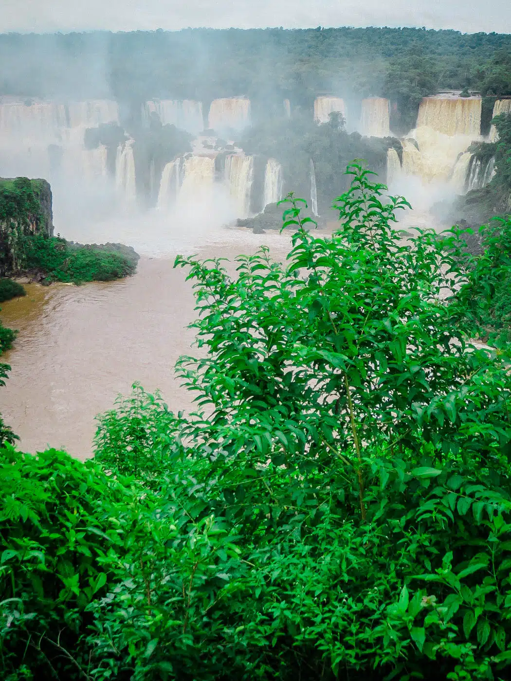 Igauzu Falls I South America Travel Bucket List. 90 Awesome Things to do in South America When Backpacking and Travelling #southamerica #bucketlist #traveldestinations