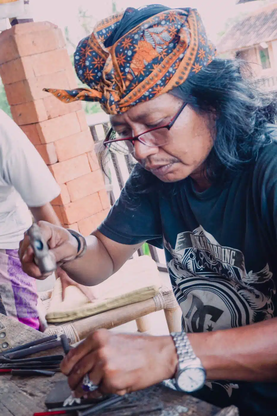 Making a Silver Ring in Ubud Bali #traveldestinations #bali #beautifulplaces-2