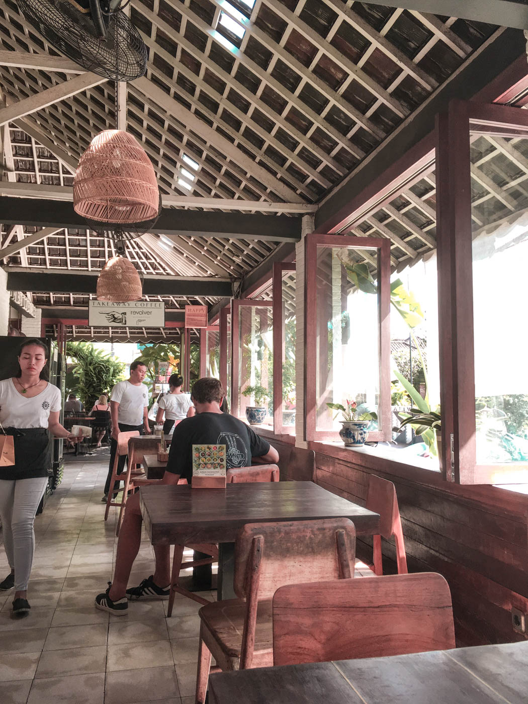 Watercress Cafe, Batu belig, Canggu
