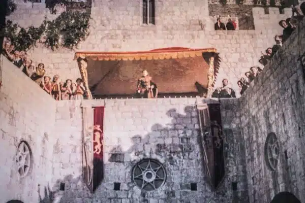 The Ultimate Dubrovnik Game of Thrones Guide! Map, Scenes, Pictures and Insider Tips on Game of Thrones. From the Old Town to Lokrum Island, these are the spots that fans shouldn't miss! #gameofthrones #dubrovnik #travel