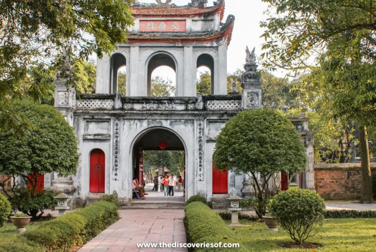 26 Unmissable Things to do in Hanoi