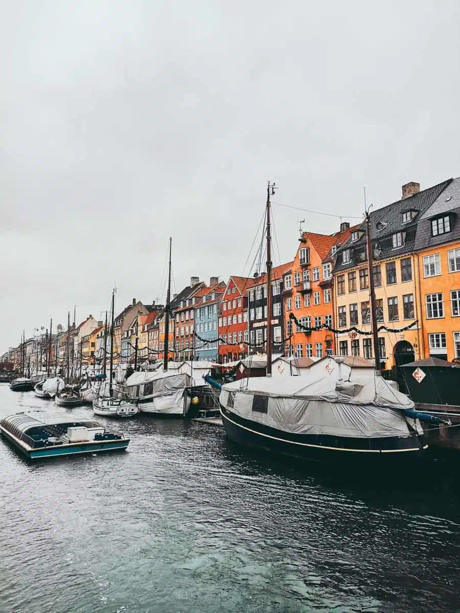 Nyhavn in winter