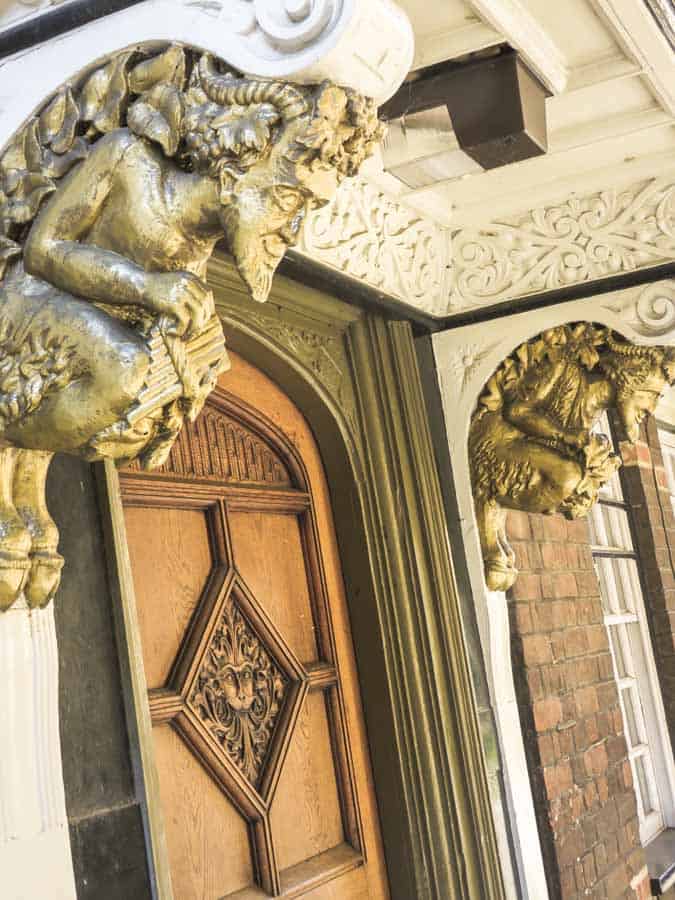 Door to Narnia in Oxford