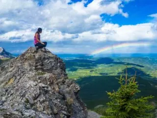 Yamnuska Canadian Rockies