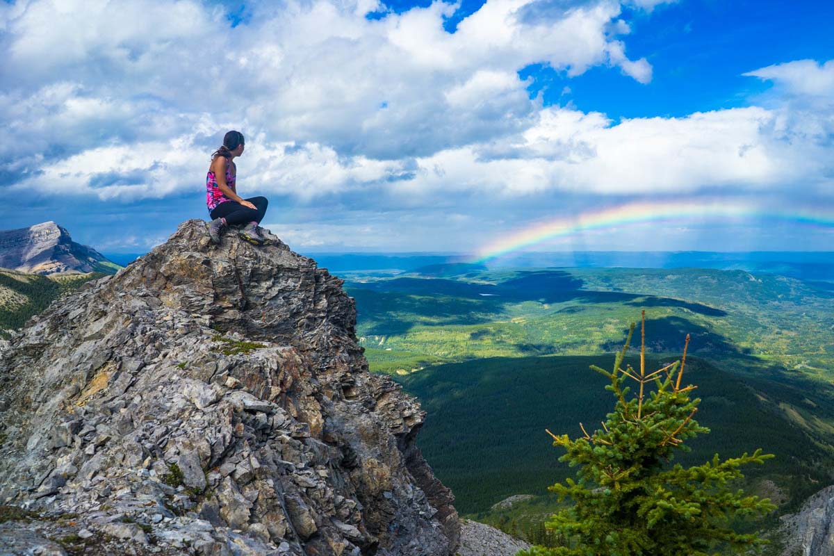 Yamnuska Canadian Rockies