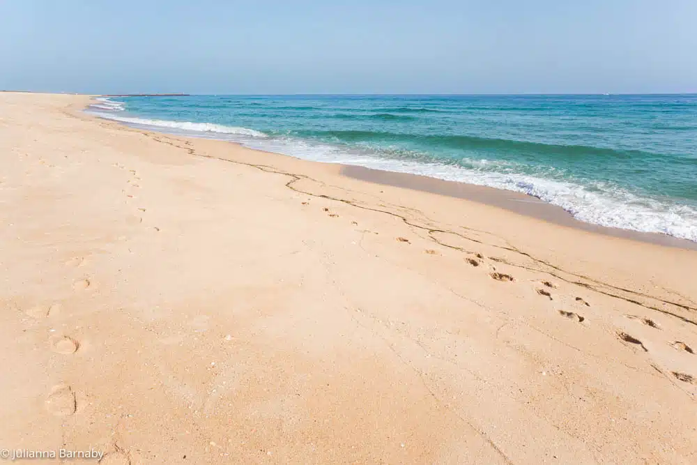 Ilha Deserta Beach