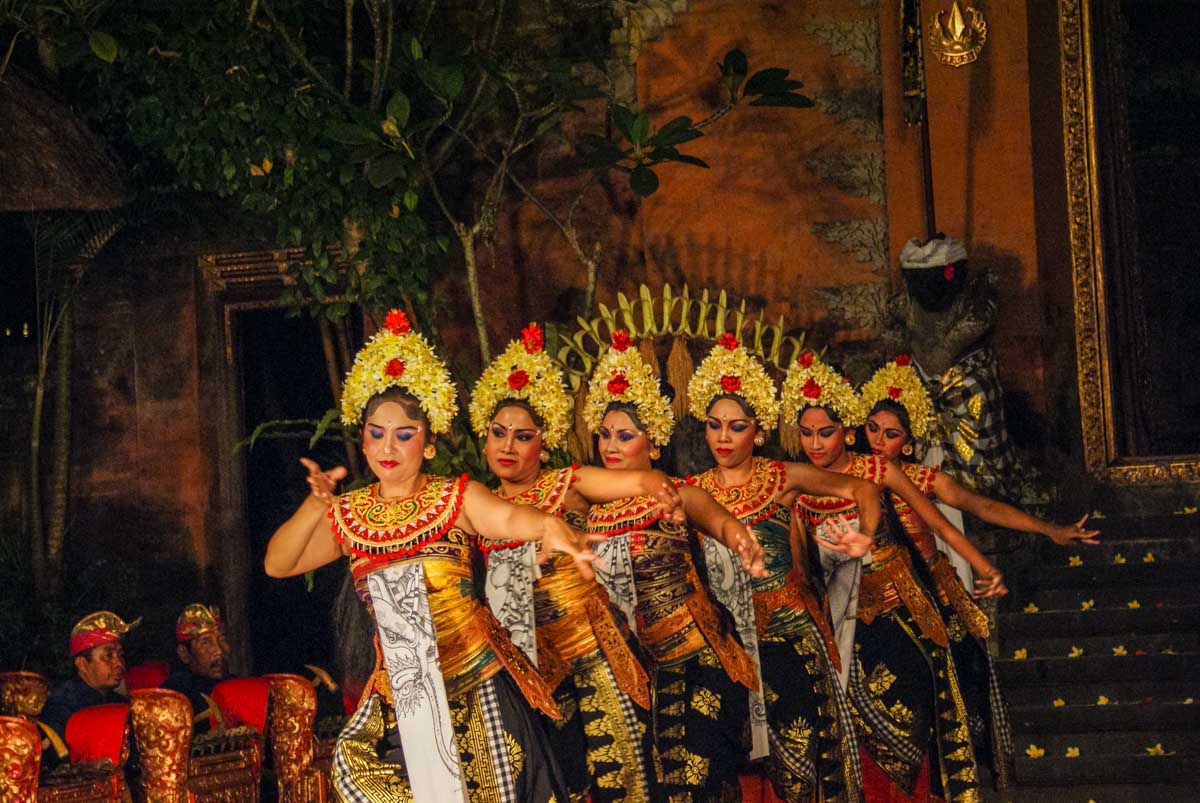 Balinese Dancing Ubud Palace 
