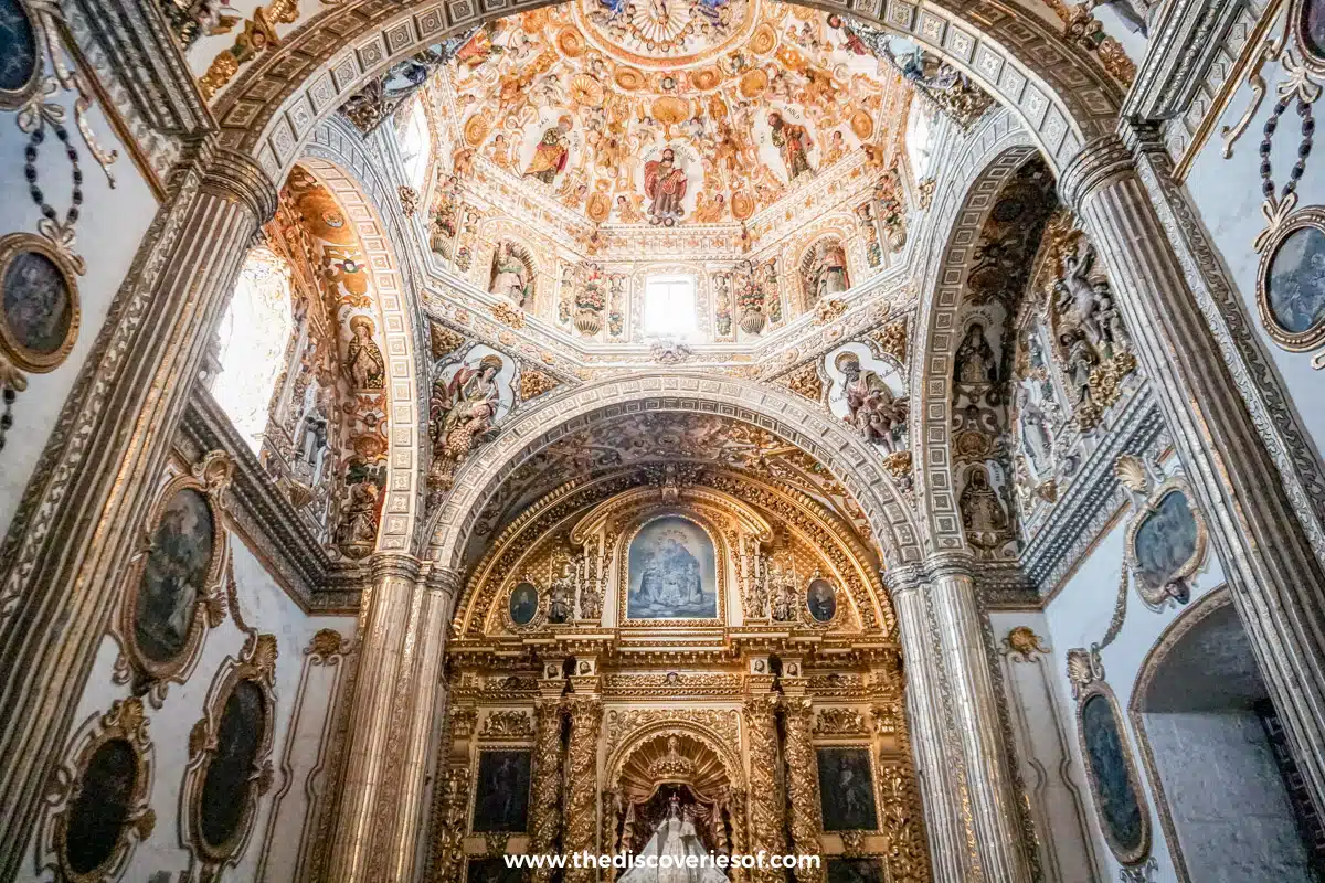 Church's interior 