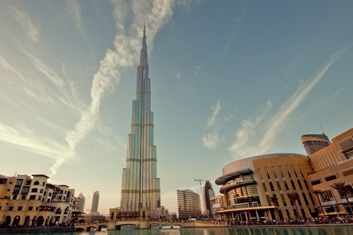 Visit Burj Khalifa - World's Tallest Tower