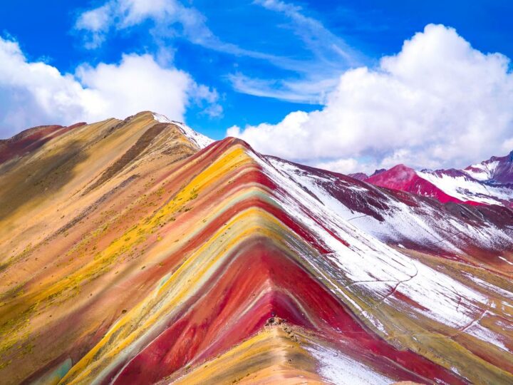 How To Visit The Rainbow Mountain in Peru