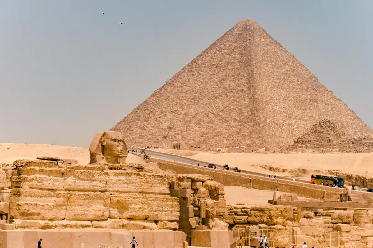 Sphinx and Pyramids of Giza Cairo