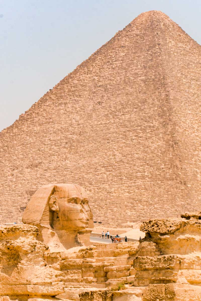 Sphinx and Pyramids of Giza Cairo, Egypt