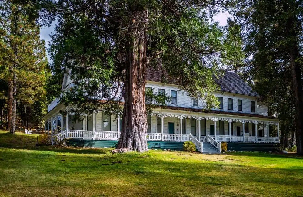 Wawona Hotel