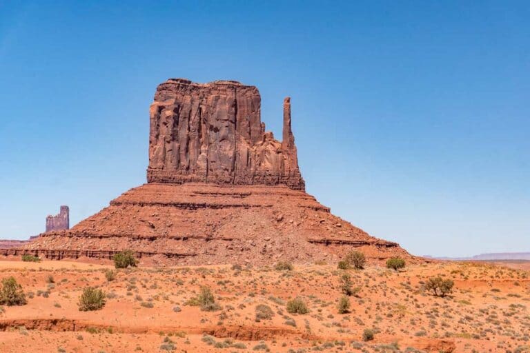 Stunning Hikes in Monument Valley: Trails to Help You Discover Towering Sandstone Buttes