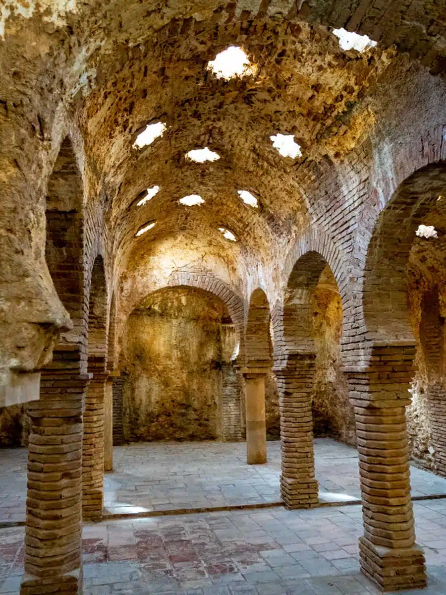 Arab-baths-in-Ronda