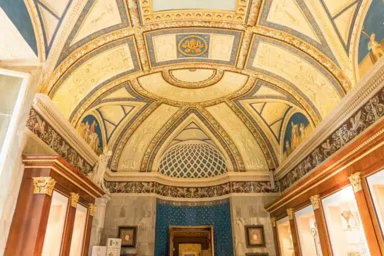 What to Pack for Italy: A Handy Italy Packing List, Season by Season