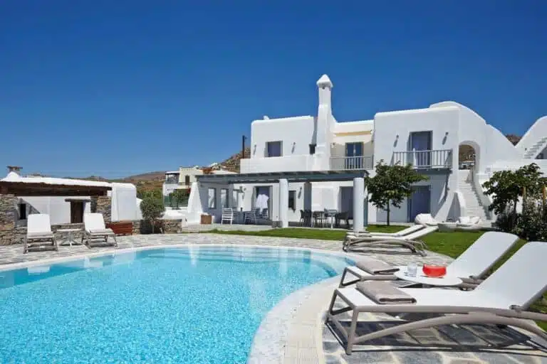 The Best Airbnbs in Naxos