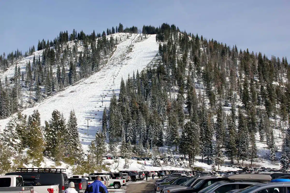 Mt. Shasta Ski Park