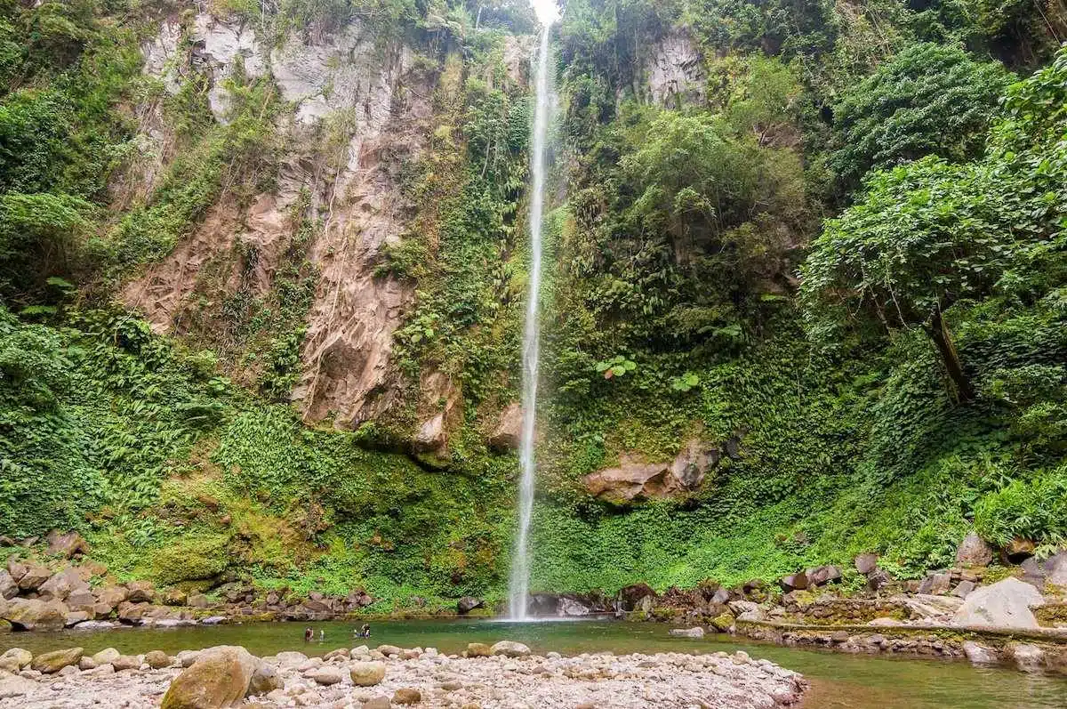 Katibawasan Falls