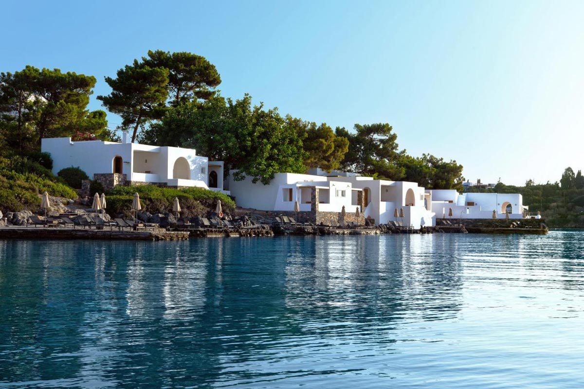 Minos Beach Art Hotel