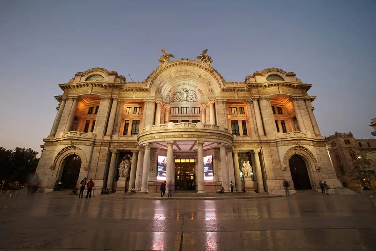  Palace of Fine Arts