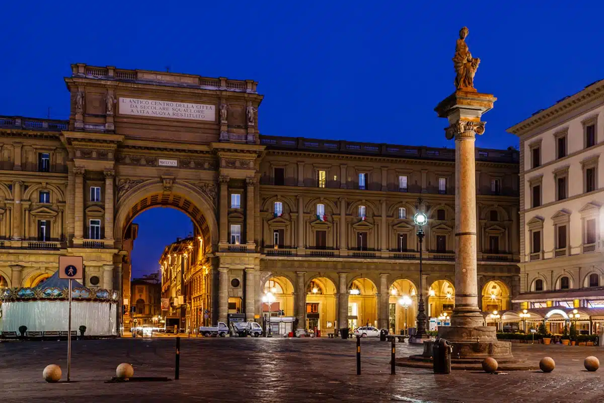 Piazza della Repubblica Florence