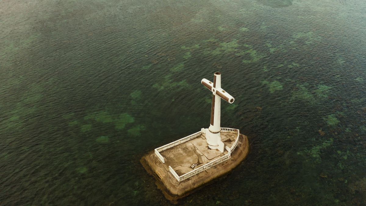 sunken cemetery camiguin