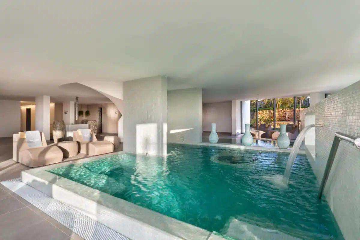 Longevity Health & Wellness Hotel