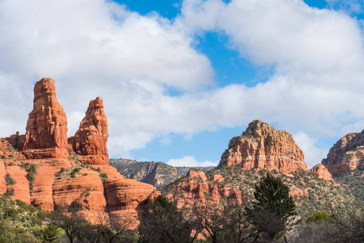 8 Easy Hikes in Sedona with Stunning Views (and What to Skip)