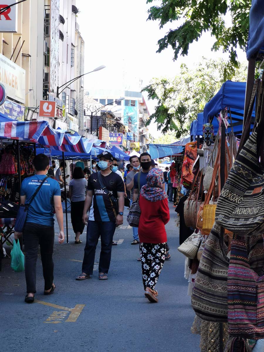 Sunday Market at Gaya Street