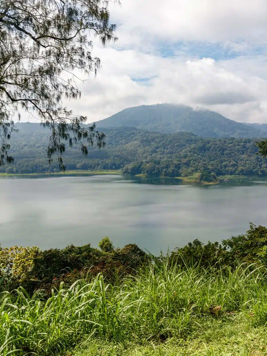 Tamblingan Lake