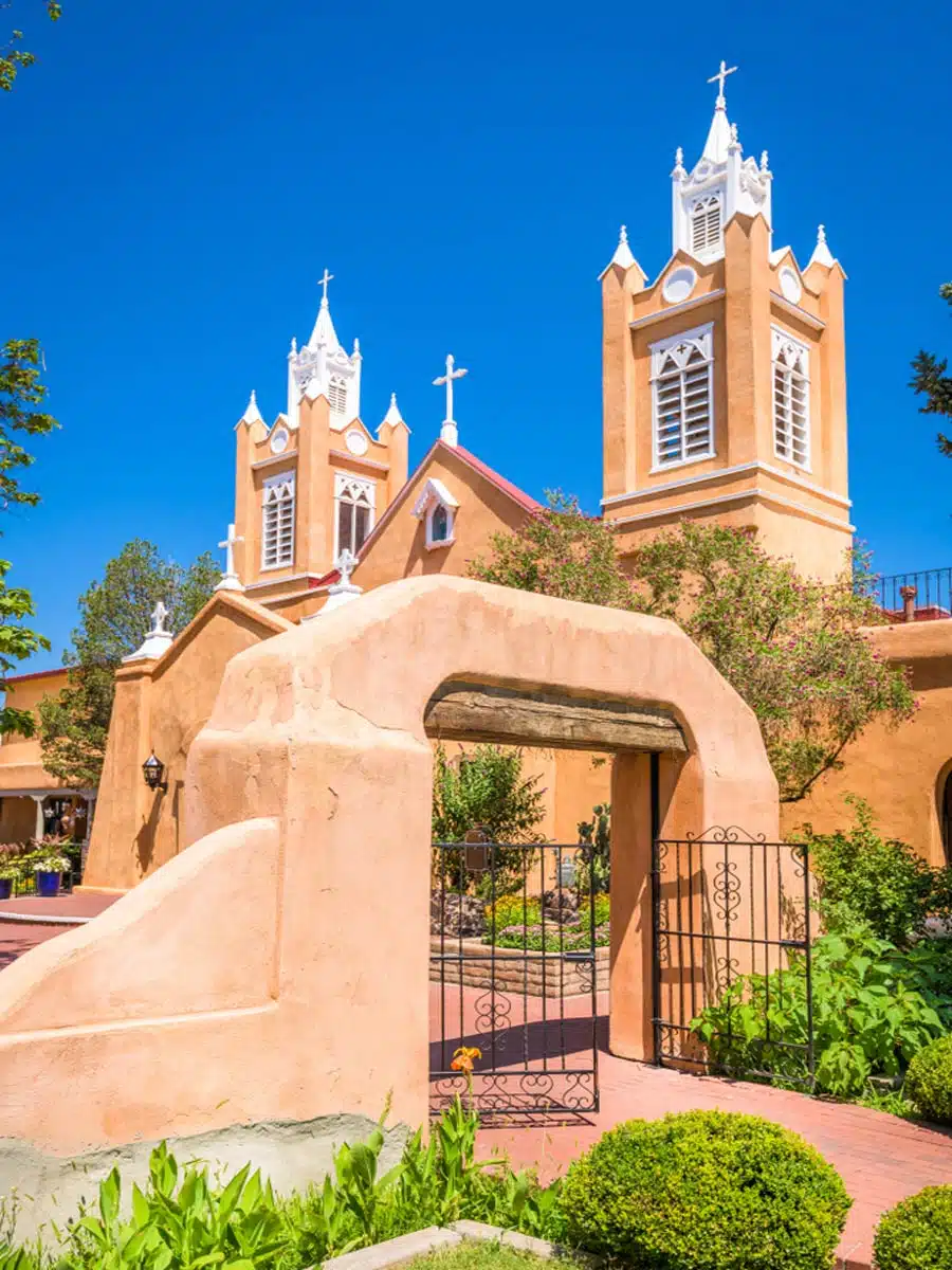 places to visit close to albuquerque