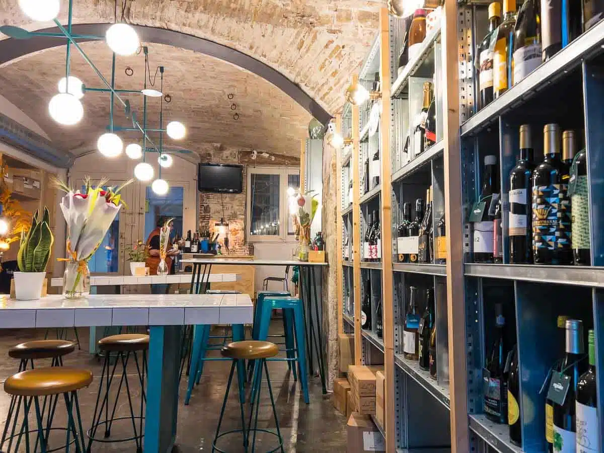 Aguita Wine Shop Barcelona