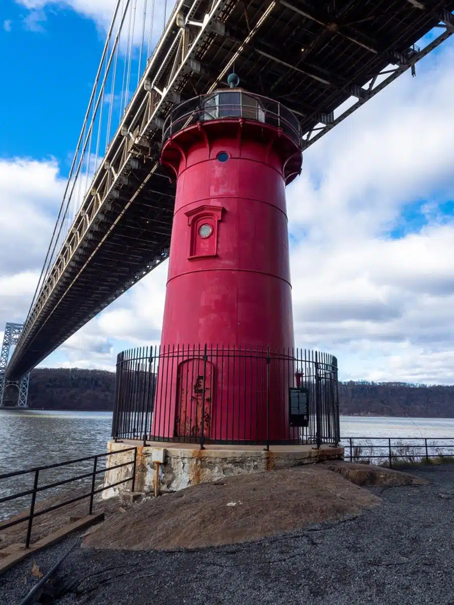 Little Red Lighthouse