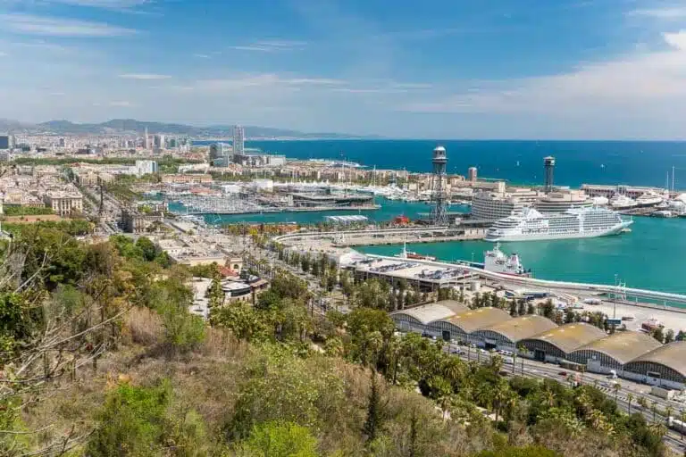 Spain Travel Guide: Insider Spain Travel Tips to Help You Plan the Perfect Trip