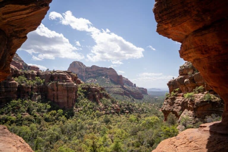 How to Hike to the Birthing Cave in Sedona: Trail Guide