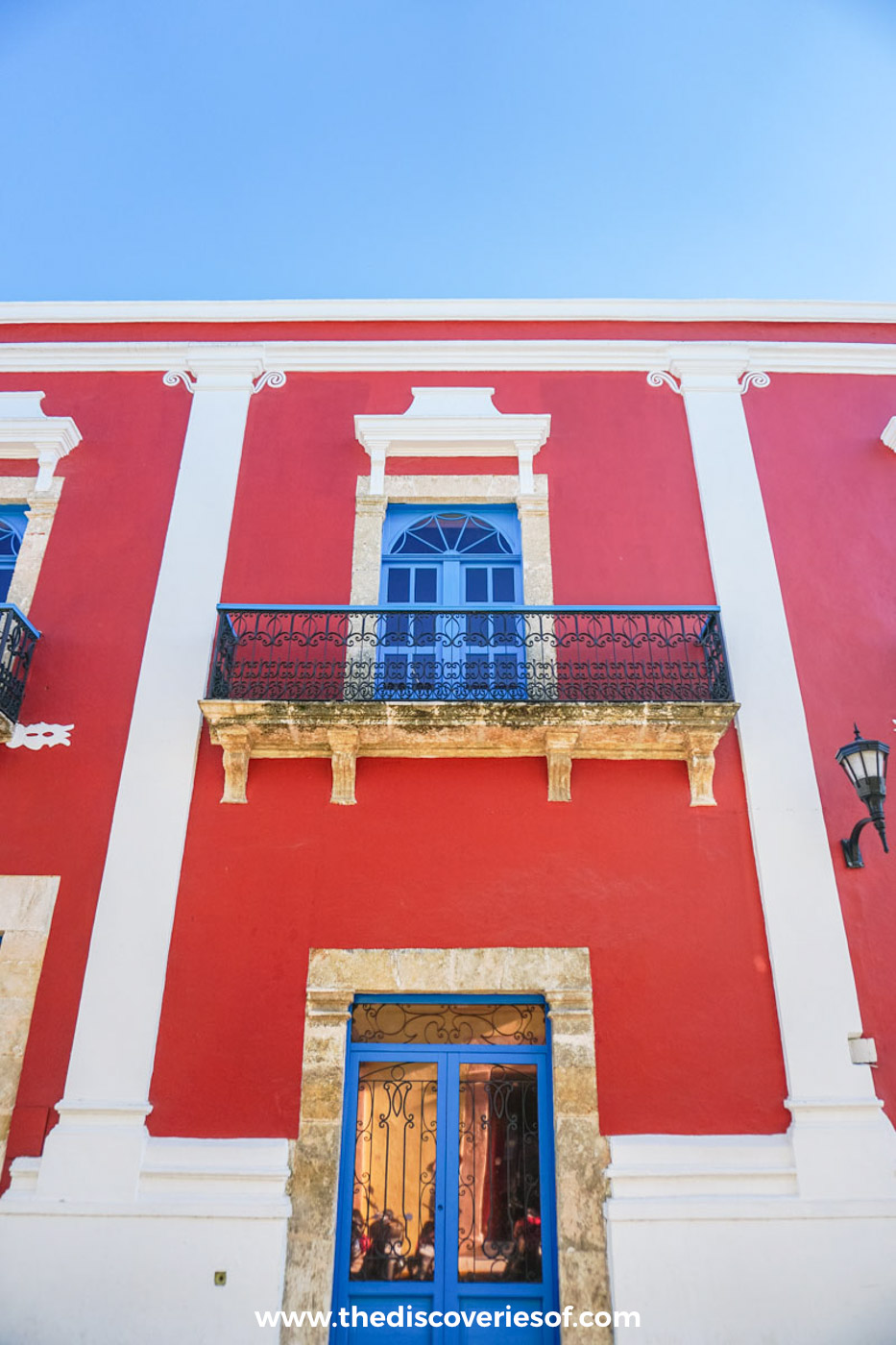 Red building in campeche